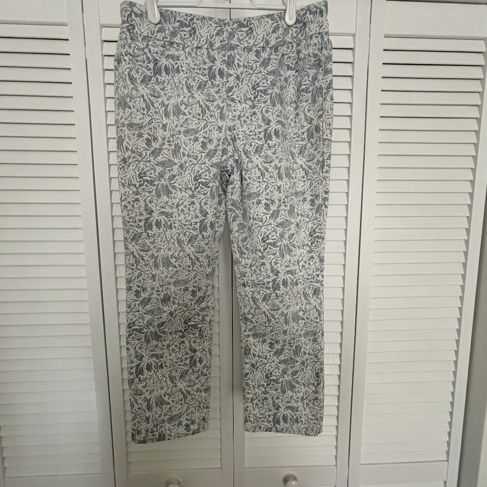 Westbound Petites, size 8 petite, high waist, mid calf. ( Sale ends 9/1/25 )